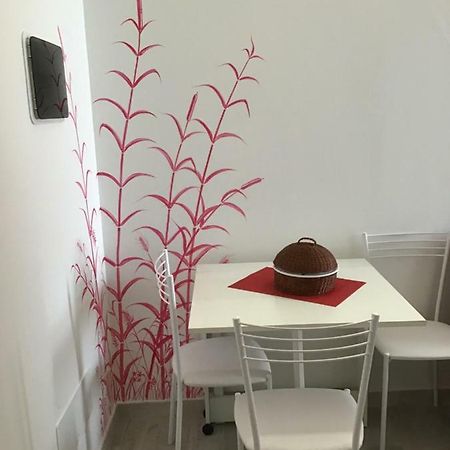 Appartamento Rubino - Lovely Little Flat 3 Minutes From Golf Club 5 Minutes From Lake Сойано-дель-Лаго Экстерьер фото